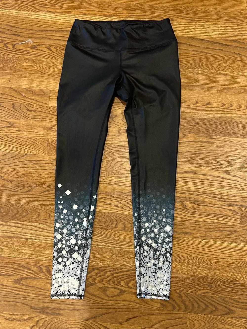 Alo Yoga Airbrush Mid Rise Graphic Leggings Black Silver Size M